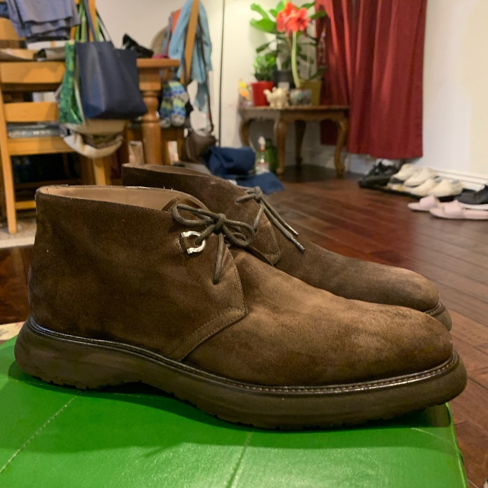 Ferragamo low cut suede boots
